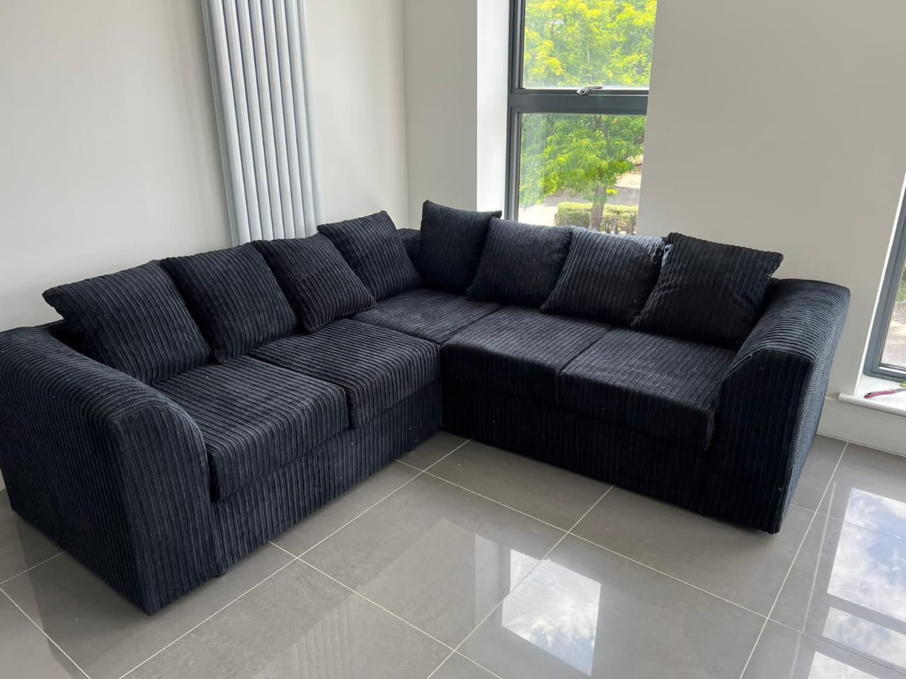LUXURY JUMBO CORD CORNER SOFAS – ULTIMATE COMFORT, UNBEATABLE STYLE!