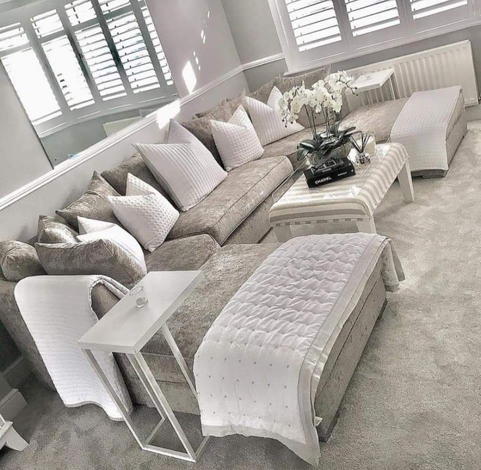 LARGE BISHOP U-SHAPE SOFA – SPACIOUS LUXURY WITH REMOVABLE STOOLS!